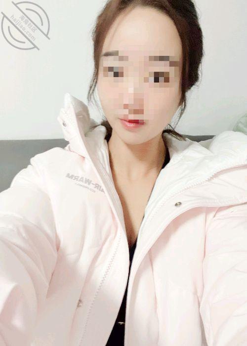 07/1看到我姐穿我买的衣服，真想在爆操她一次，看视频撸了好几回/下载 (1).jpg